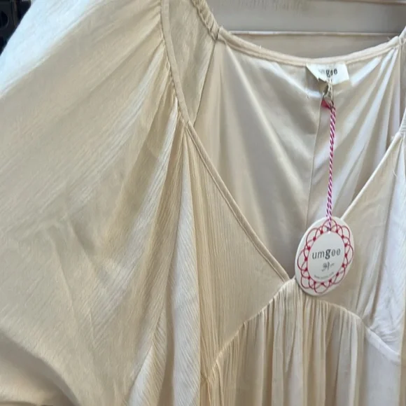 NWT/ Umgee Mid Length Bohemian Cream knee length flowy dress, all seasons! ❤️ - Picture 5 of 10